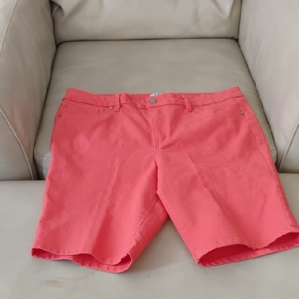 Women's Shorts